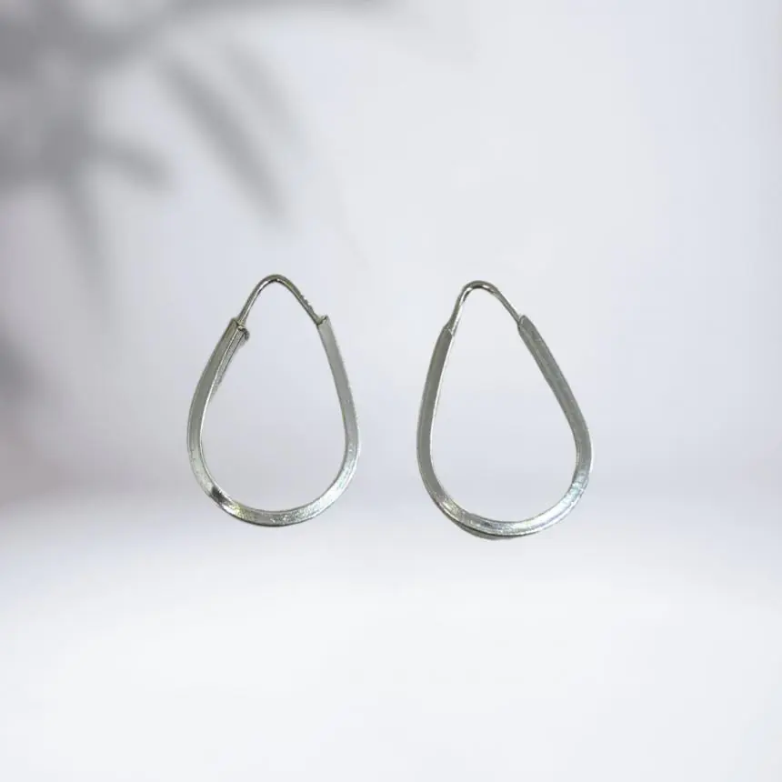 Brinco argola gota M