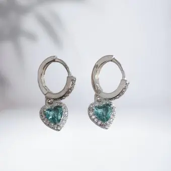 Brinco argolinha pingente coração zircônias verde - Código 1783