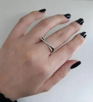 Anel quadrado com zirconia