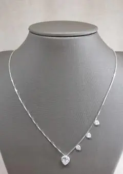 Colar coraçoes zirconia
