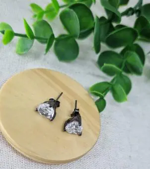 Conjunto colar coração e brinco coração Ródio Negro