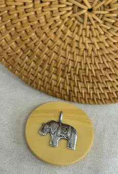 Pingente elefante Bali