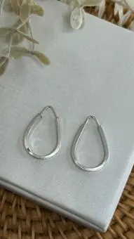 Brinco argola gota M